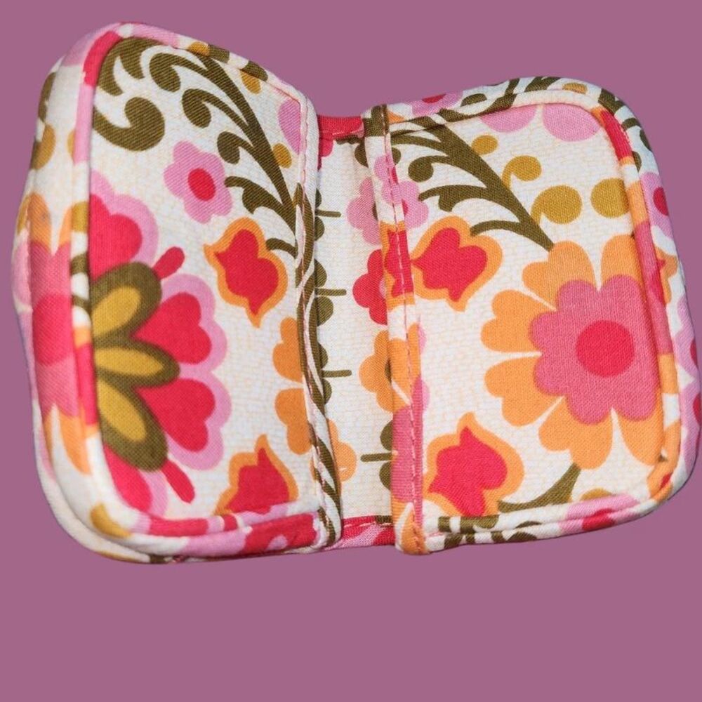 Vera Bradley Folkloric Card Case Wallet Magnetic Closure NWT Small Coin